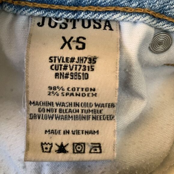 JUSTUSA Light Wash Denim Shorts Size XS - Picture 4 of 4